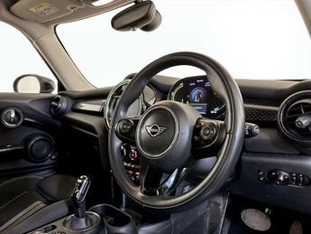 MINI Electric Hatch Cooper SE 32.6kWh Level 1 Hatchback 3dr Electric Auto (184 ps)