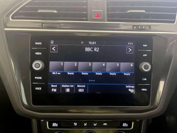 Volkswagen Tiguan 2.0 TDI SE Navigation SUV 5dr Diesel Manual Euro 6 (s/s) (150 ps