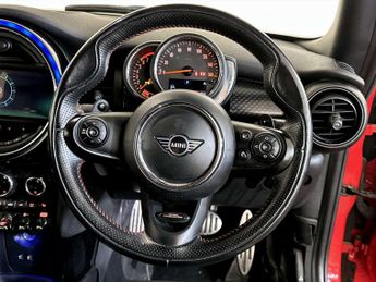 MINI Hatch 2.0 Cooper S Sport Hatchback 3dr Petrol Steptronic Euro 6 (s/s) 