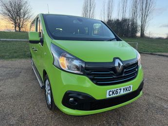 Renault Trafic 1.6 dCi ENERGY 27 Sport Nav SWB Euro 6 (s/s) 5dr (9 Seat)