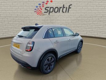 Fiat 600 1.2 MHEV SUV 5dr Petrol Hybrid e-DCT Euro 6 (s/s) (136 ps)