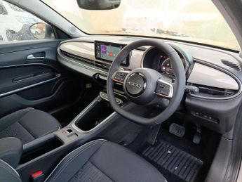 Fiat 600 1.2 MHEV SUV 5dr Petrol Hybrid e-DCT Euro 6 (s/s) (136 ps)