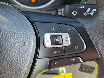 Volkswagen Crafter 2.0 TDI CR35 Trendline FWD MWB Euro 6 (s/s) 5dr