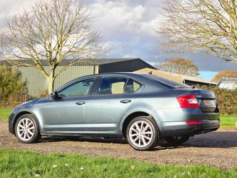 Skoda Octavia 1.4 TSI Elegance DSG Euro 5 (s/s) 5dr