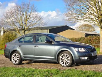Skoda Octavia 1.4 TSI Elegance DSG Euro 5 (s/s) 5dr