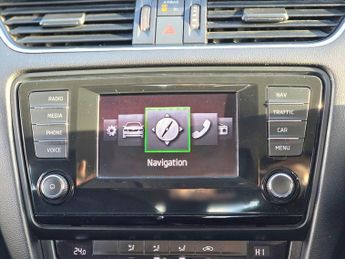 Skoda Octavia 1.4 TSI Elegance DSG Euro 5 (s/s) 5dr