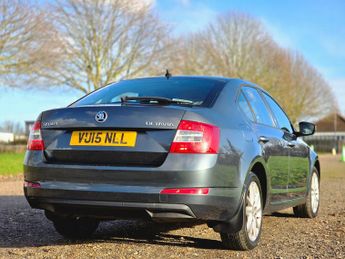 Skoda Octavia 1.4 TSI Elegance DSG Euro 5 (s/s) 5dr