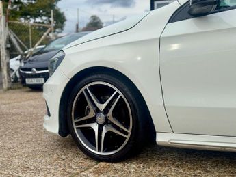 Mercedes-Benz A Class 1.5 A180 CDI AMG Sport 7G-DCT Euro 5 (s/s) 5dr