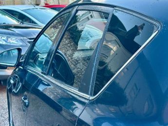 Toyota Auris 1.8 VVT-h Excel CVT Euro 5 (s/s) 5dr