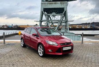 Ford Focus 1.6 Titanium Powershift Euro 5 5dr