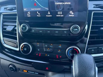 Ford Transit Custom 2.0 310 EcoBlue Sport Auto L2 H1 Euro 6 (s/s) 5dr