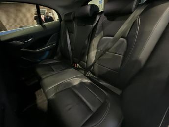 Jaguar I-Pace SE