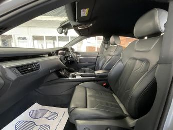 Audi E-Tron S LINE 55 QUATTRO