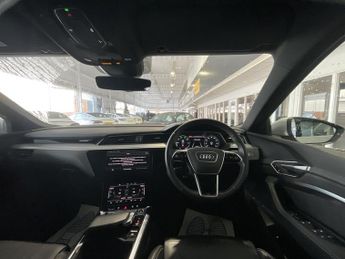 Audi E-Tron S LINE 55 QUATTRO