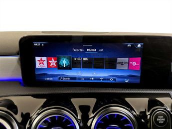 Mercedes-Benz A Class 1.3 A200h MHEV AMG Line (Executive) 7G-DCT Euro 6 (s/s) 4dr
