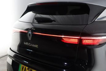 Renault Megane E-Tech 60kWh iconic Auto 5dr (optimum charge)