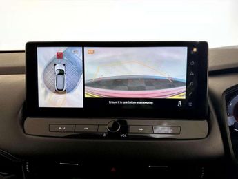 Nissan Qashqai 1.3 DIG-T MHEV N-Connecta Euro 6 (s/s) 5dr