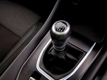 Nissan Qashqai 1.3 DIG-T MHEV N-Connecta Euro 6 (s/s) 5dr