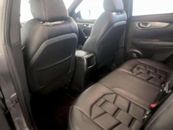 Nissan Qashqai 1.3 DIG-T Tekna+ SUV 5dr Petrol Manual Euro 6 (s/s) (140 ps)