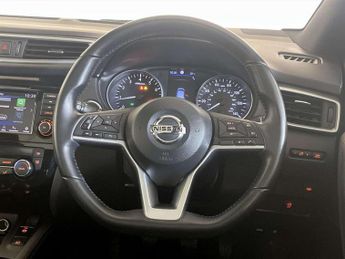 Nissan Qashqai 1.3 DIG-T Tekna+ SUV 5dr Petrol Manual Euro 6 (s/s) (140 ps)