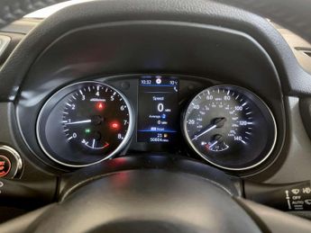 Nissan Qashqai 1.3 DIG-T Tekna+ SUV 5dr Petrol Manual Euro 6 (s/s) (140 ps)