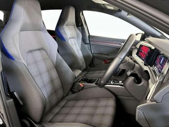 Volkswagen Golf 1.4 TSI 13kWh GTE DSG Euro 6 (s/s) 5dr