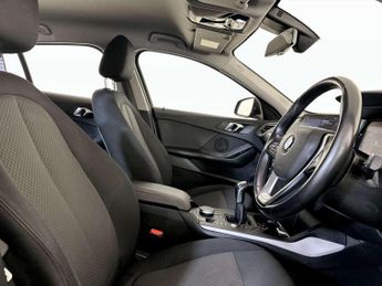 BMW 1 Series 2.0 118d SE (LCP) Hatchback 5dr Diesel Manual Euro 6 (s/s) (150 