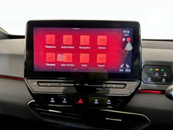 Volkswagen ID.3 Pro Performance 58kWh Life Hatchback 5dr Electric Auto (204 ps)