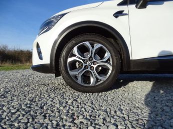 Renault Captur 1.3 TCe SE Edition EDC Euro 6 (s/s) 5dr