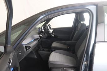Volkswagen ID.3 Pro 58kWh Life Auto 5dr