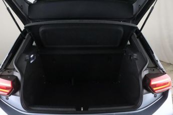 Volkswagen ID.3 Pro 58kWh Life Auto 5dr