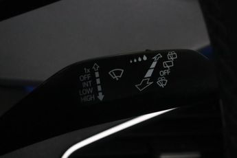 Volkswagen ID.3 Pro 58kWh Life Auto 5dr