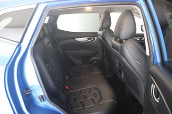 Nissan Qashqai 1.3 DIG-T N-Motion Euro 6 (s/s) 5dr