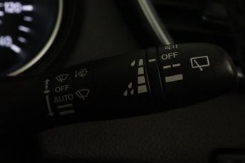 Nissan Qashqai 1.3 DIG-T N-Motion Euro 6 (s/s) 5dr