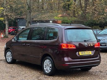 Volkswagen Sharan 2.0 TDI SE Nav DSG Euro 6 (s/s) 5dr