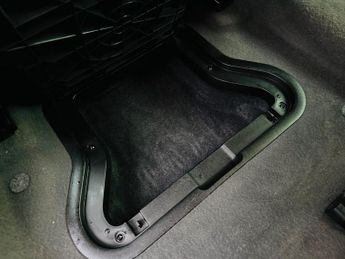 Volkswagen Sharan 2.0 TDI SE Nav DSG Euro 6 (s/s) 5dr