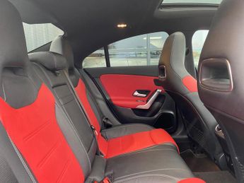 Mercedes-Benz CLA 1.3 CLA250e 15.6kWh AMG Line (Premium Plus) Coupe 8G-DCT Euro 6 