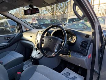 Hyundai i800 2.5 CRDi SE Auto Euro 5 5dr