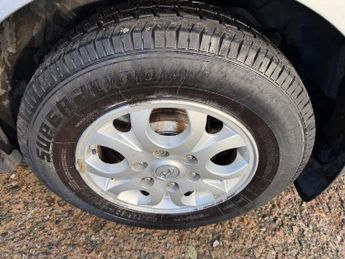 Hyundai i800 2.5 CRDi SE Auto Euro 5 5dr