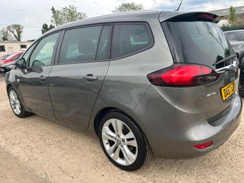 Vauxhall Zafira Tourer 1.4i Turbo SRi Nav MPV 5dr Petrol Auto Euro 6 (140 ps)