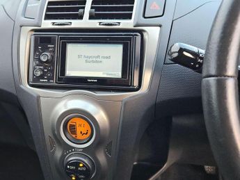Toyota Yaris 1.33 Dual VVT-i T Spirit MultiMode Euro 5 (s/s) 5dr