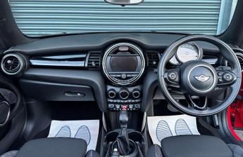 MINI CONVERTIBLE 1.5 Cooper Auto 2dr