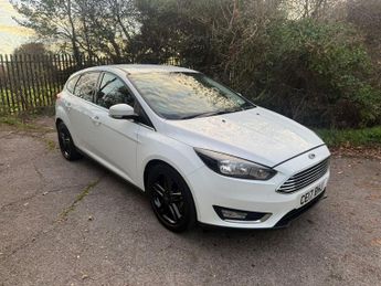 Ford Focus 1.0T EcoBoost Titanium Auto Euro 6 (s/s) 5dr