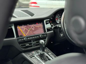 Porsche Macan 3.0T V6 S PDK 4WD Euro 6 (s/s) 5dr