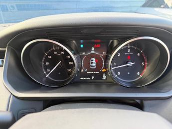 Land Rover Discovery 3.0 SD V6 SE Auto 4WD Euro 6 (s/s) 5dr