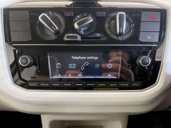 Volkswagen up! 1.0 up! beats Euro 6 5dr