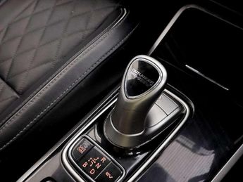 Mitsubishi Outlander 2.4h TwinMotor 13.8kWh Exceed Safety CVT 4WD Euro 6 (s/s) 5dr