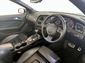 Audi A5 Cabriolet 2.0 TDI S line Special Edition Plus Multitronic Euro 5 (s/s) 2dr