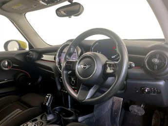 MINI Electric Hatch Cooper SE 32.6kWh Level 1 Hatchback 3dr Electric Auto (184 ps)