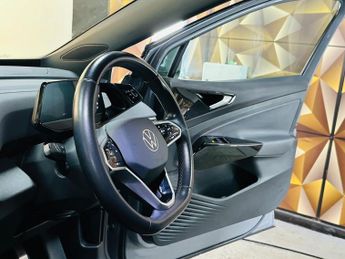 Volkswagen ID.4 Pure 52kWh Life Auto 5dr